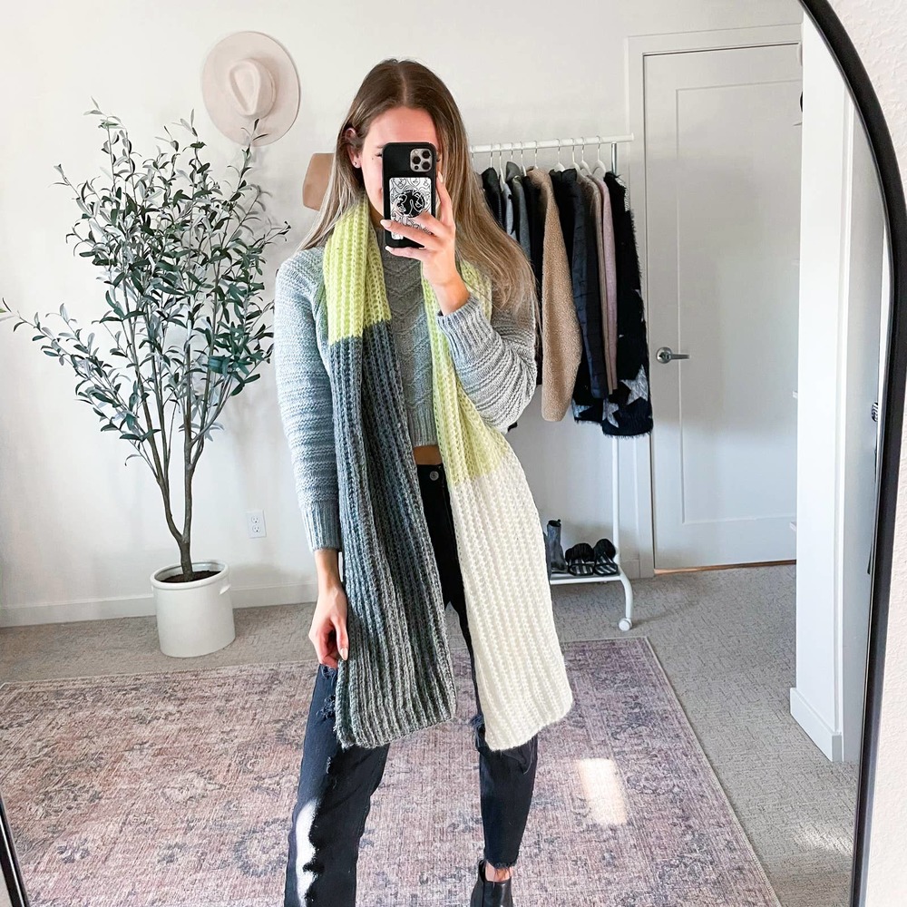 TOPSHOP Knit Color Block Scarf‎ - Picture 6 of 6